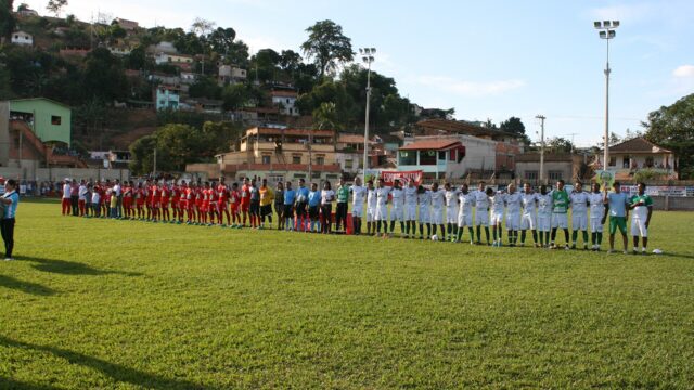Campeonato municipal de futebol amador começa com rodada dupla no estádio da cidade